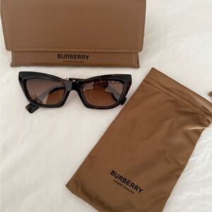 Burberry Black Sunglasses
